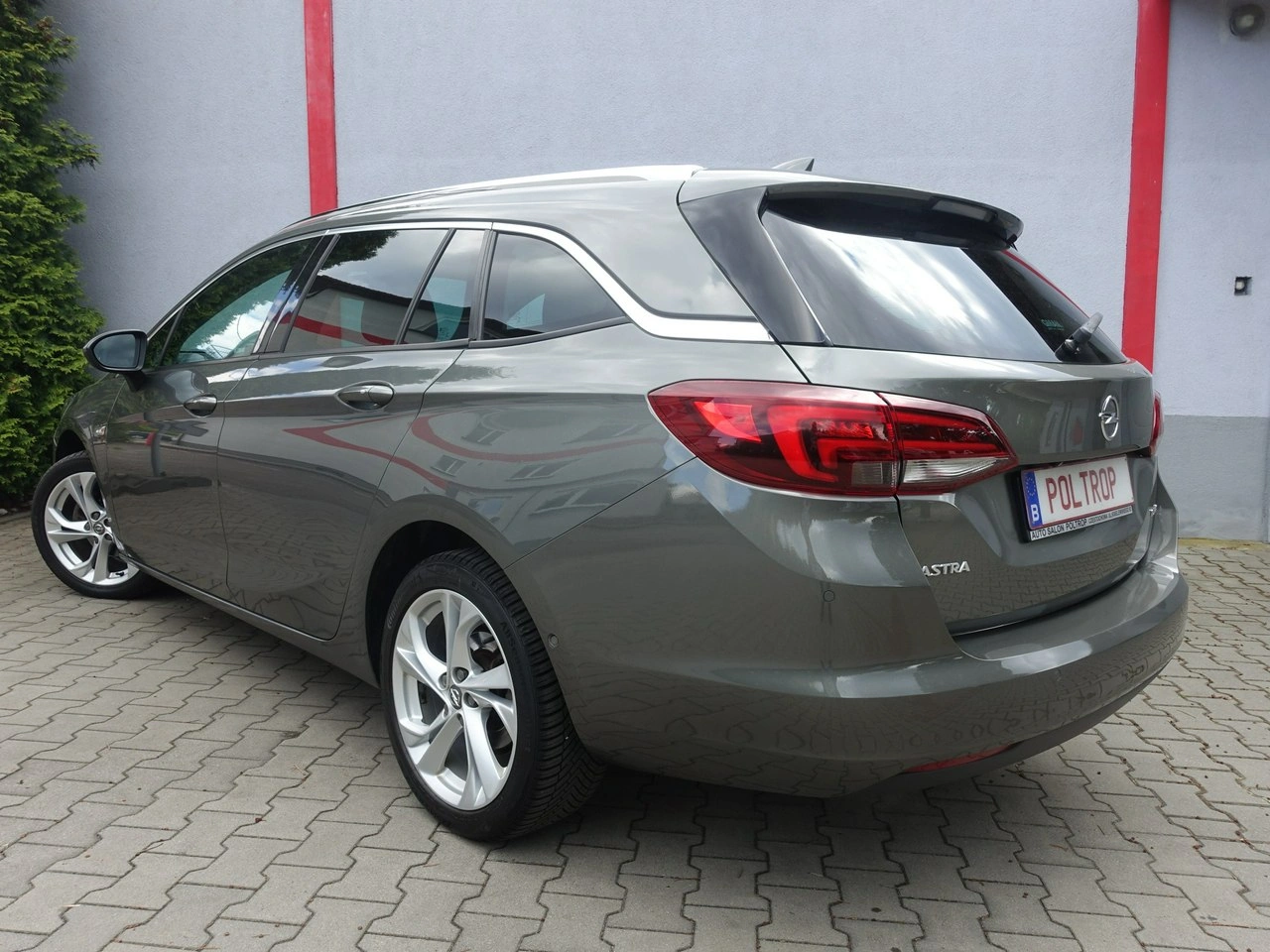 Opel Astra - Zdjęcie 7