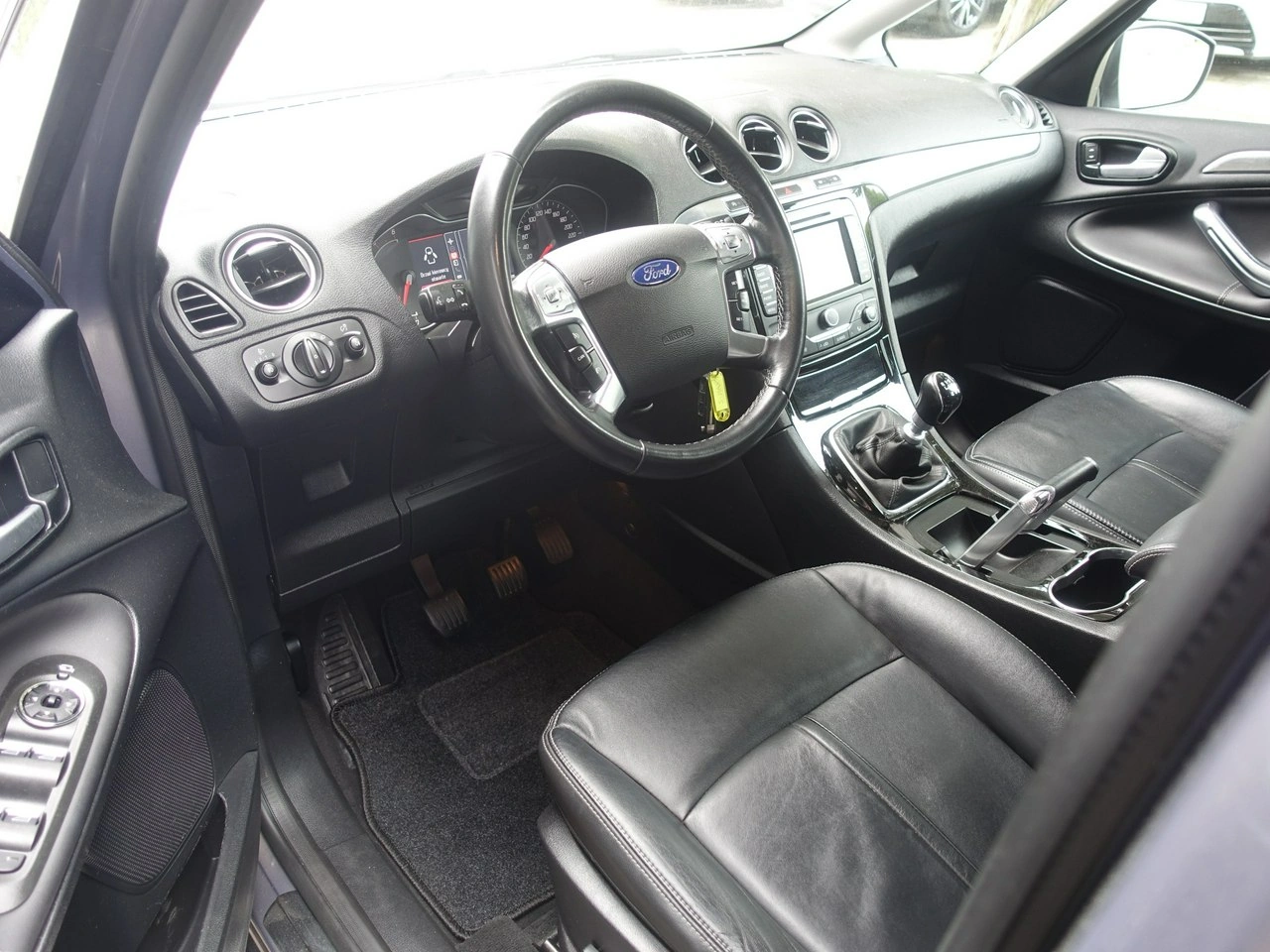 Ford S-Max - Zdjęcie 7