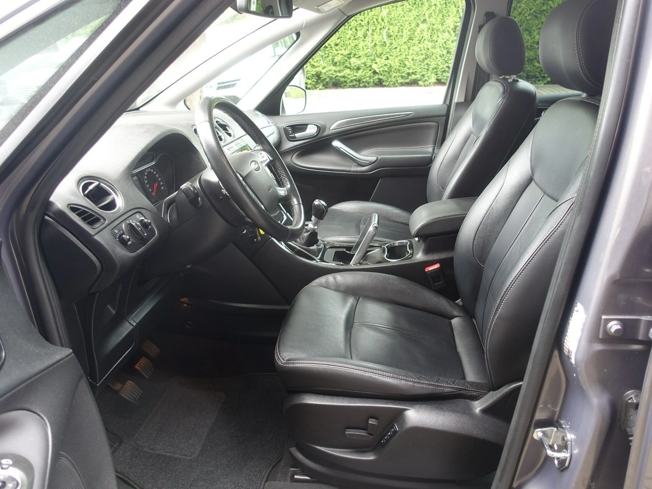 Ford S-Max - Zdjęcie 8
