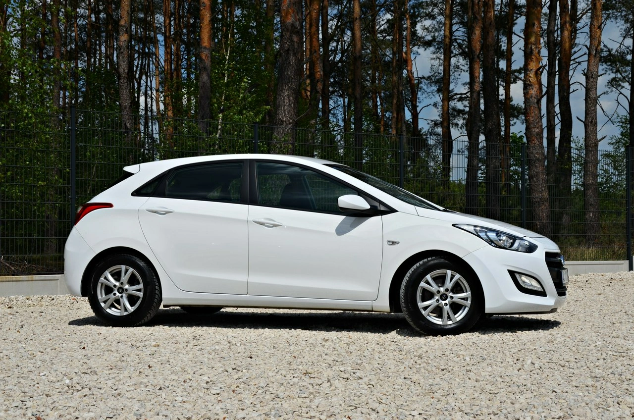 Hyundai i30 - Zdjęcie 16