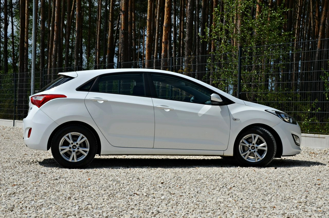Hyundai i30 - Zdjęcie 24
