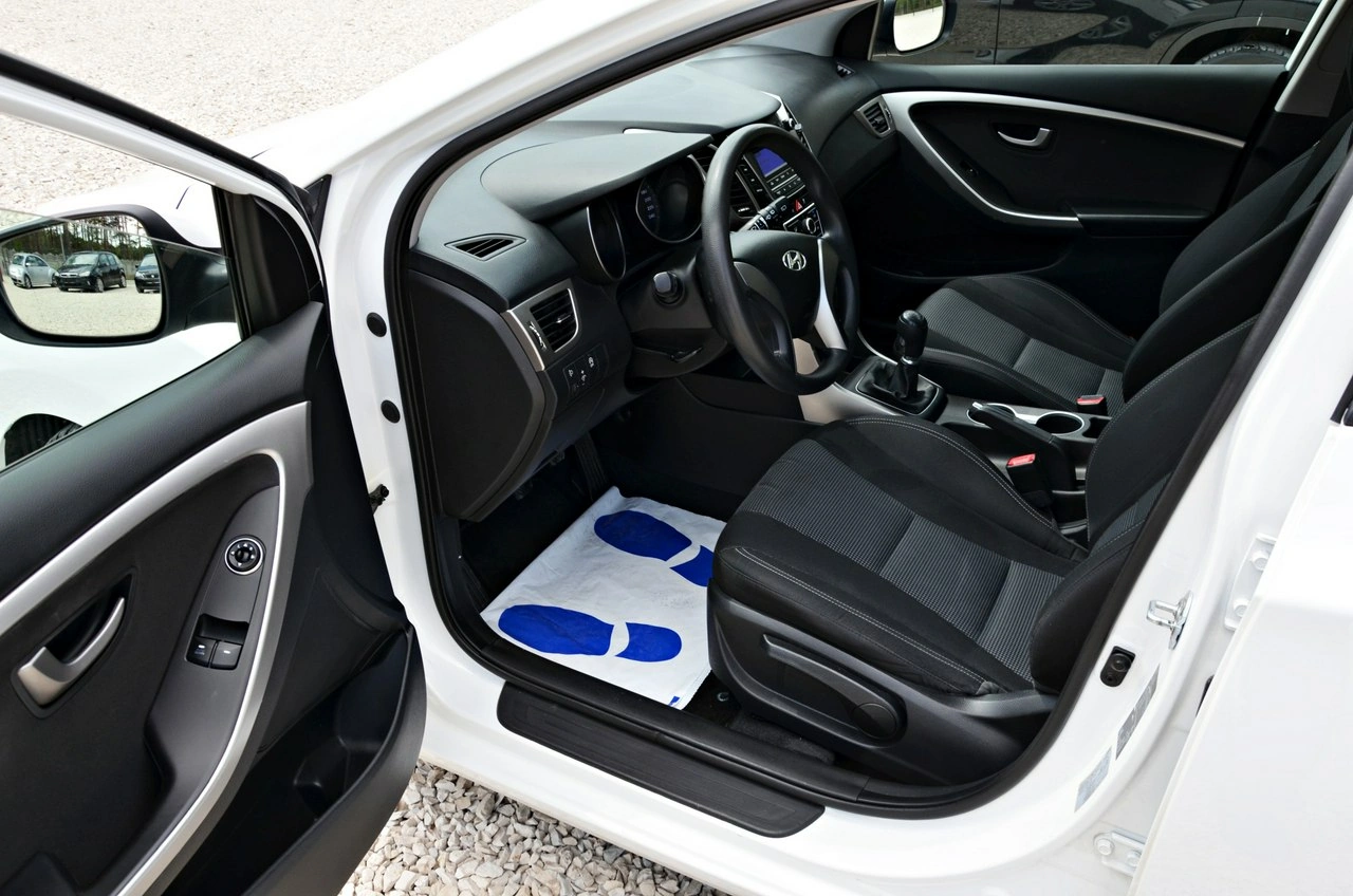 Hyundai i30 - Zdjęcie 26