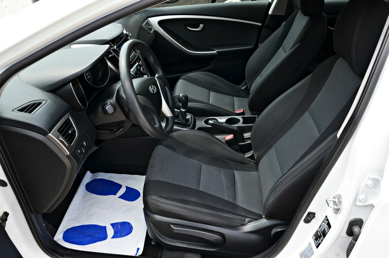 Hyundai i30 - Zdjęcie 27