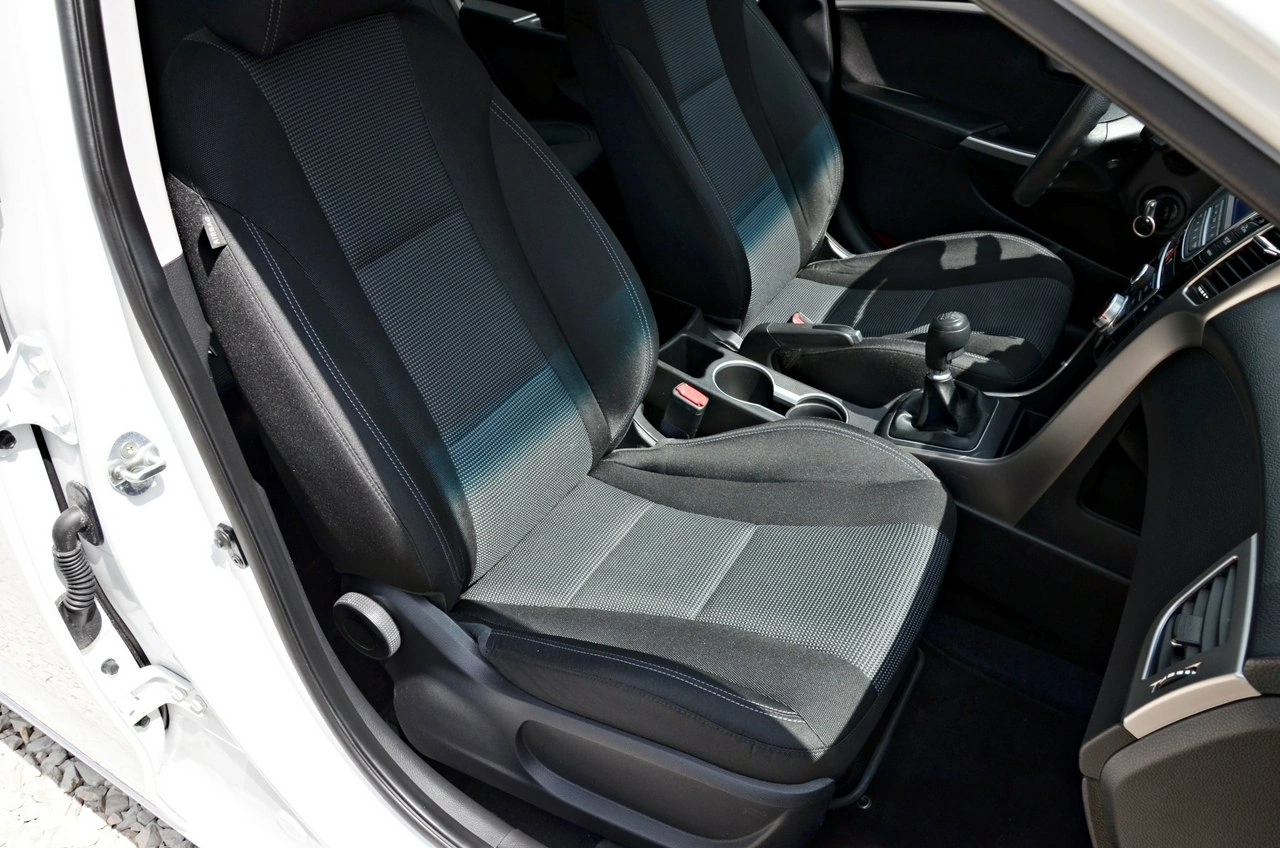 Hyundai i30 - Zdjęcie 37