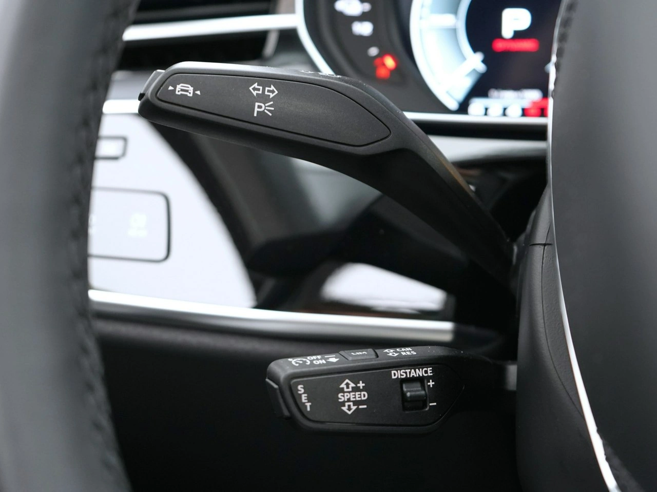 Audi A8 - Zdjęcie 12