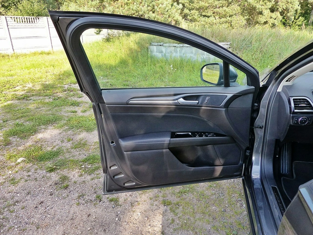 Ford Mondeo - Zdjęcie 17