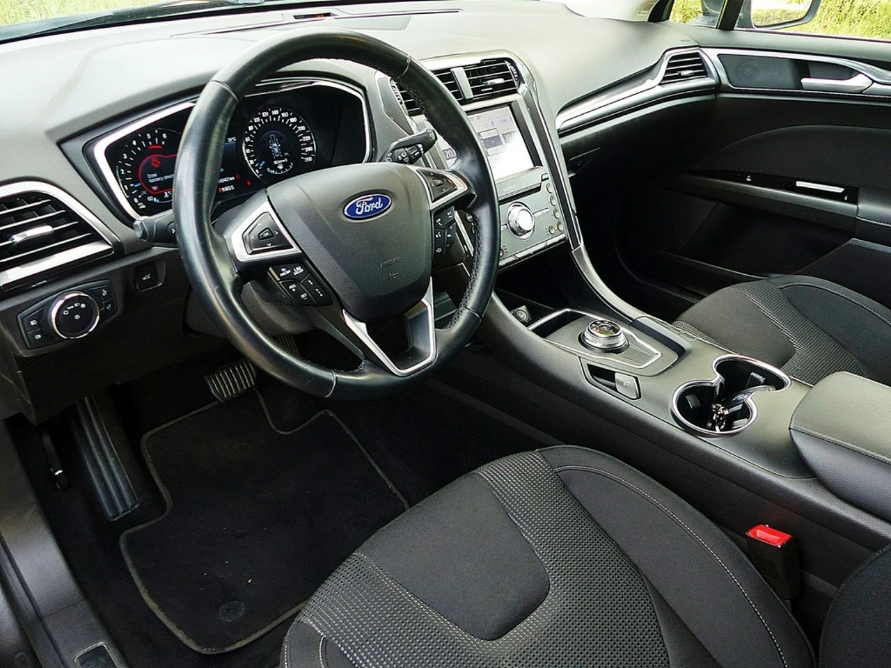 Ford Mondeo - Zdjęcie 18