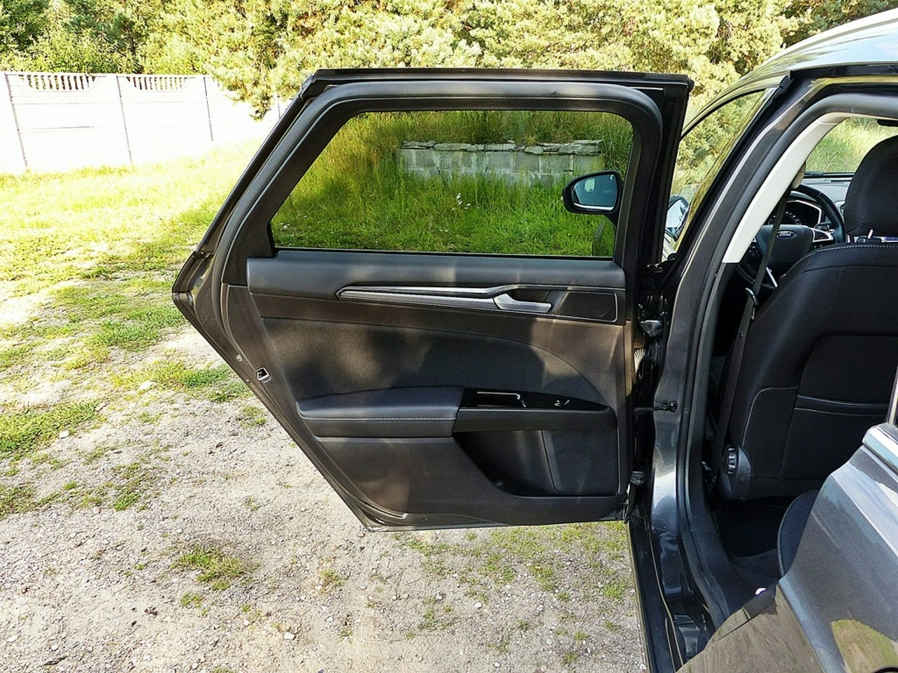 Ford Mondeo - Zdjęcie 21