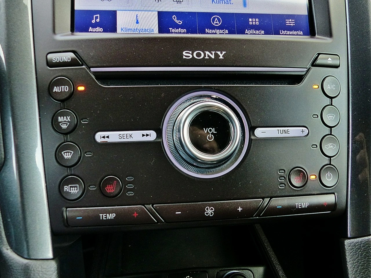 Ford Mondeo - Zdjęcie 36