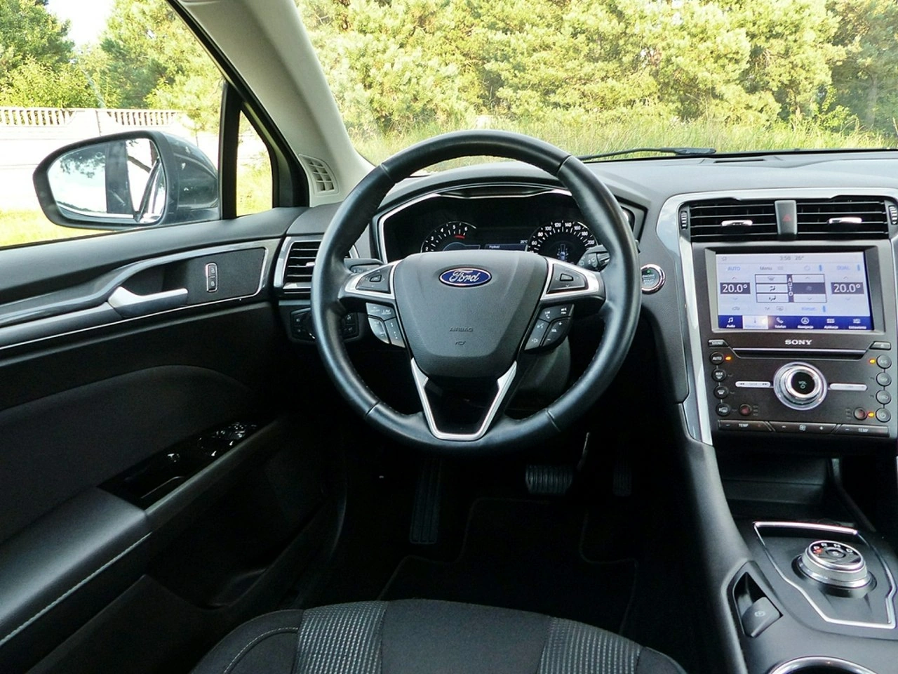 Ford Mondeo - Zdjęcie 39