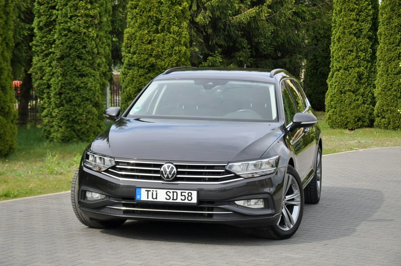 Volkswagen Passat Variant - Zdjęcie 7