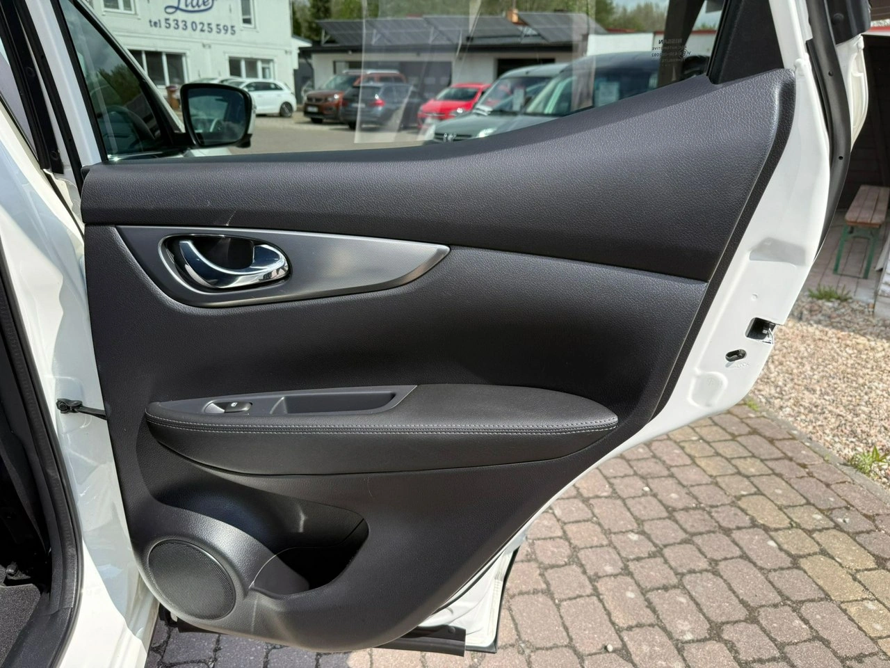 Nissan Qashqai - Zdjęcie 13