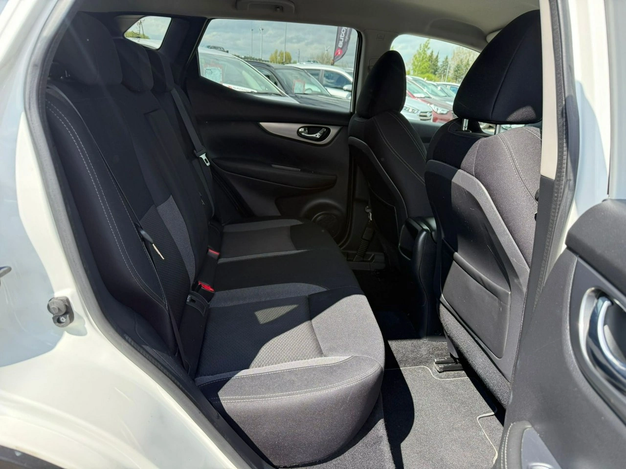 Nissan Qashqai - Zdjęcie 14