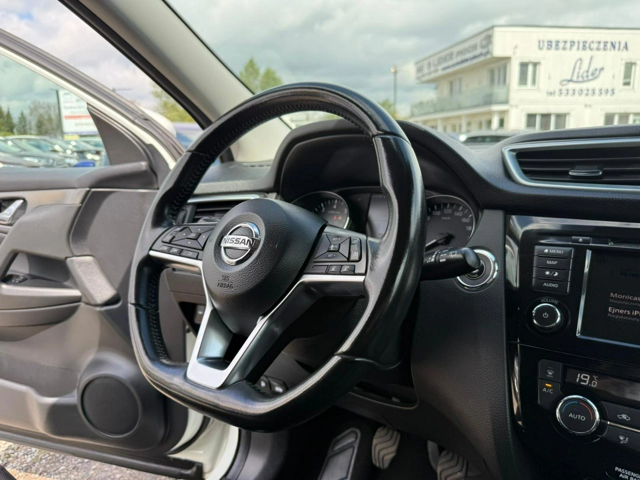 Nissan Qashqai - Zdjęcie 21