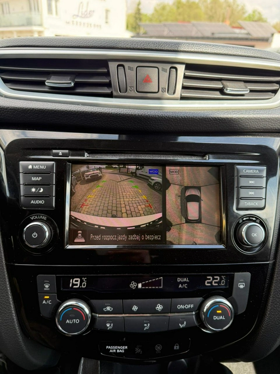 Nissan Qashqai - Zdjęcie 24