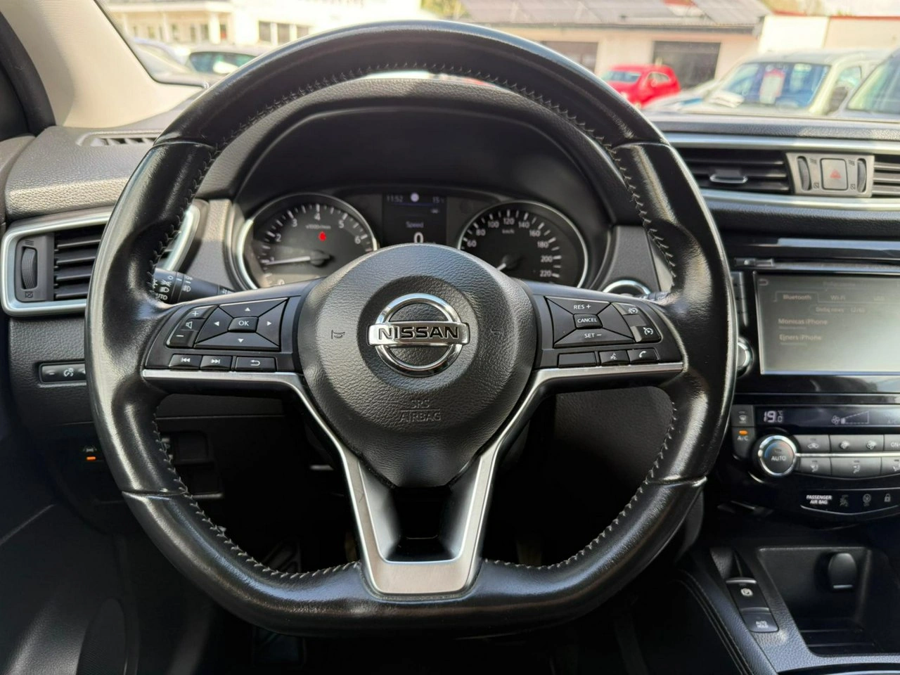 Nissan Qashqai - Zdjęcie 26