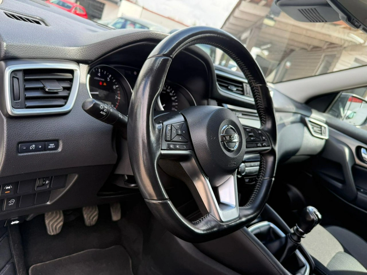 Nissan Qashqai - Zdjęcie 31
