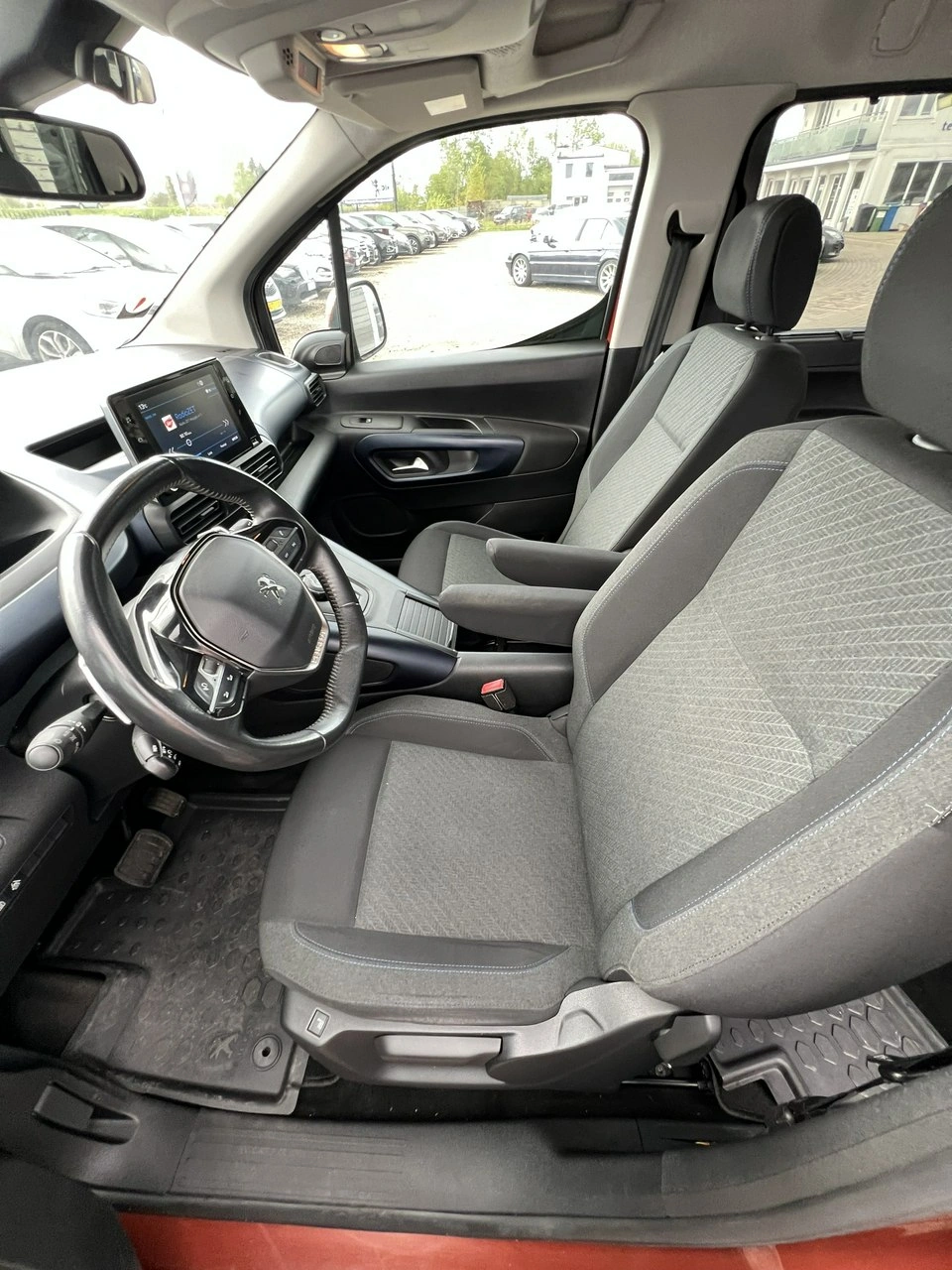 Peugeot Rifter - Zdjęcie 9