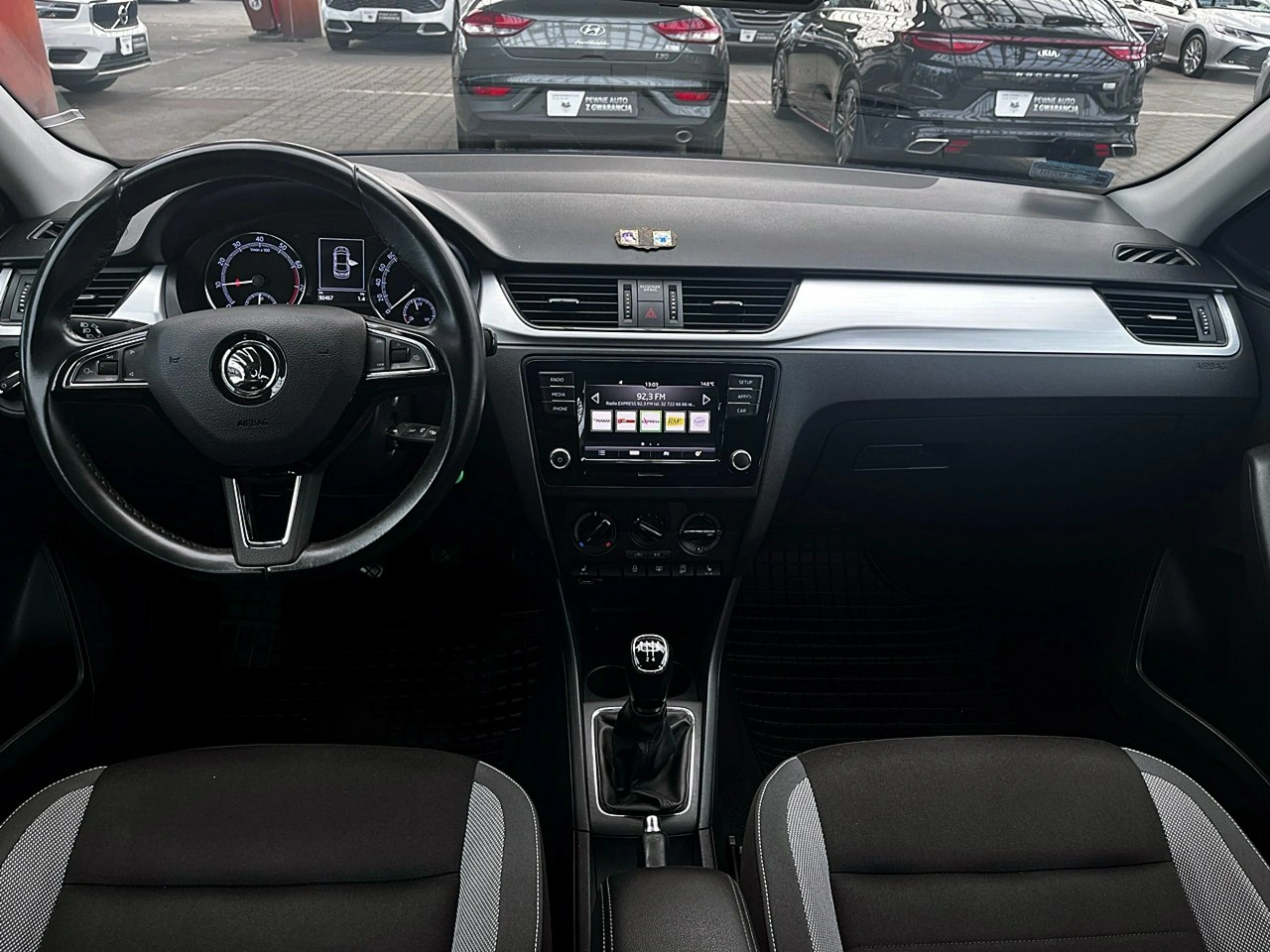 Skoda RAPID - Zdjęcie 12