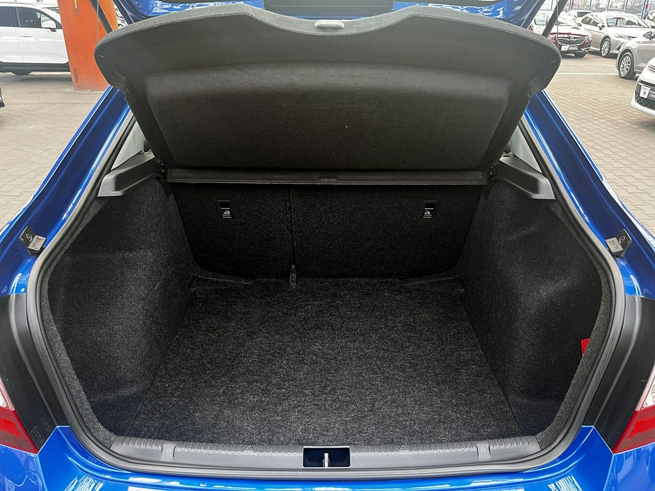Skoda RAPID - Zdjęcie 13