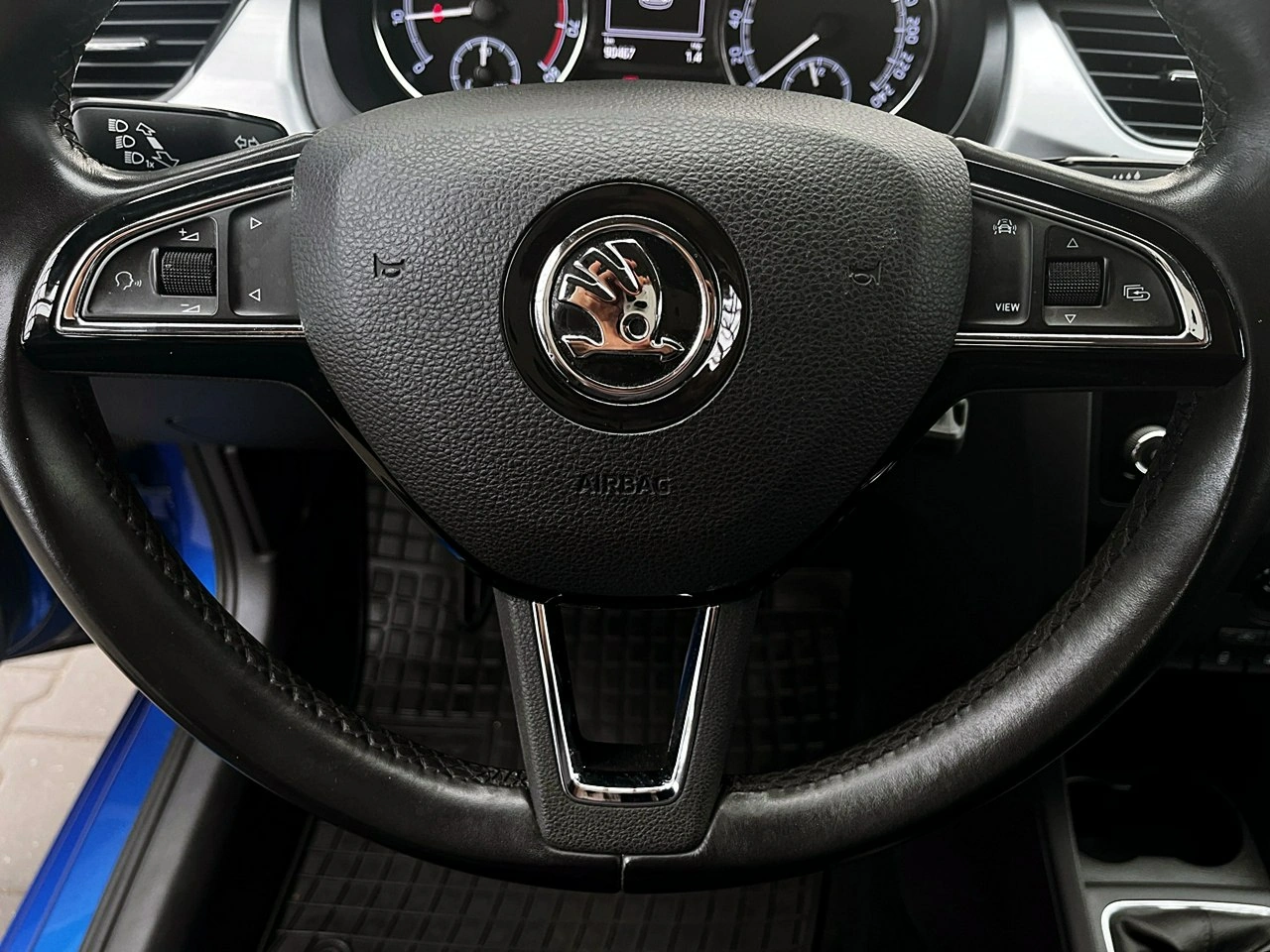 Skoda RAPID - Zdjęcie 18