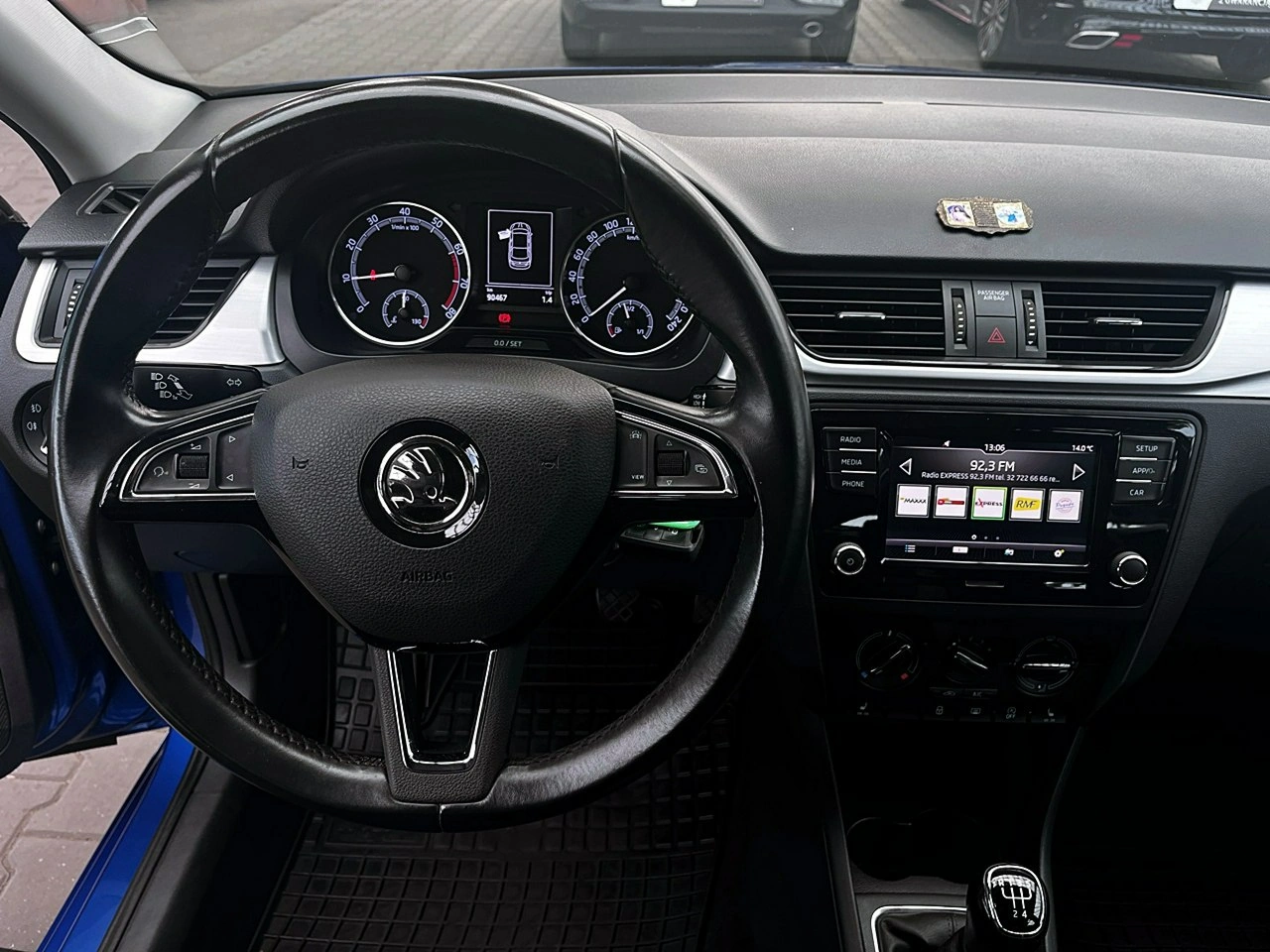 Skoda RAPID - Zdjęcie 19