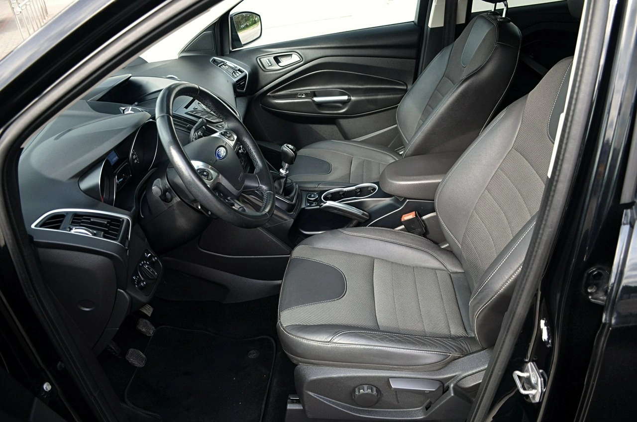 Ford Kuga - Zdjęcie 11