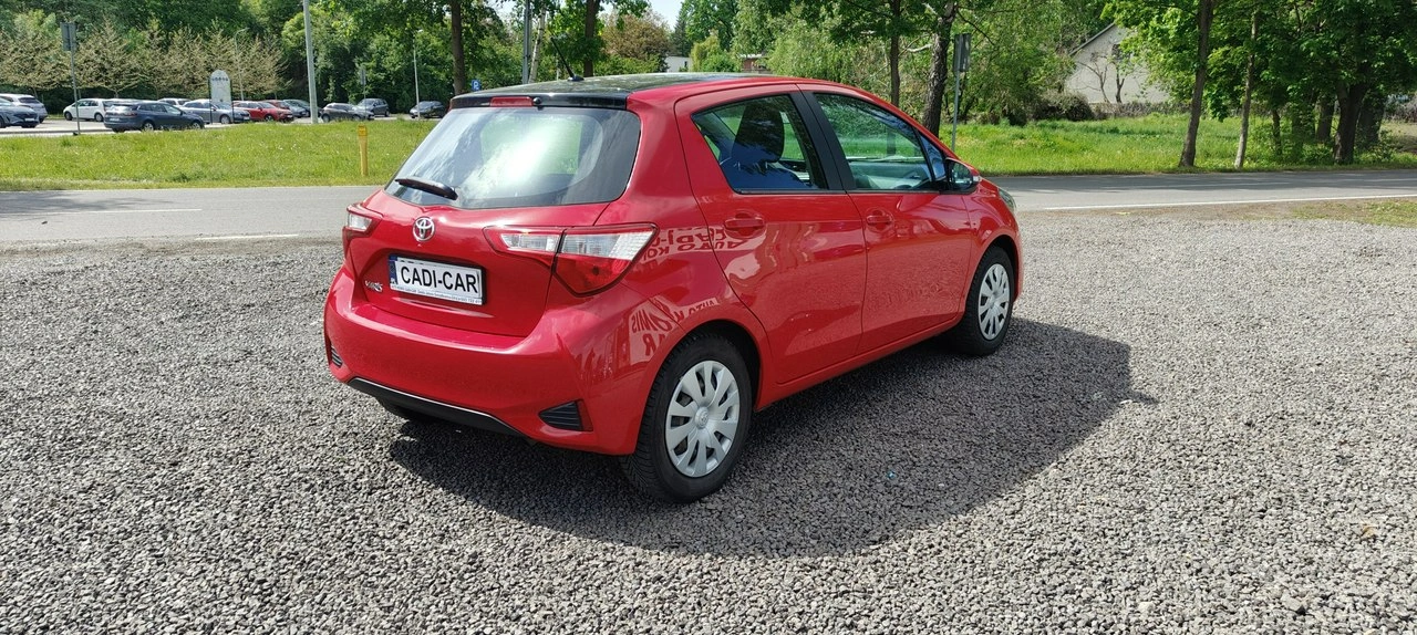 Toyota Yaris - Zdjęcie 3