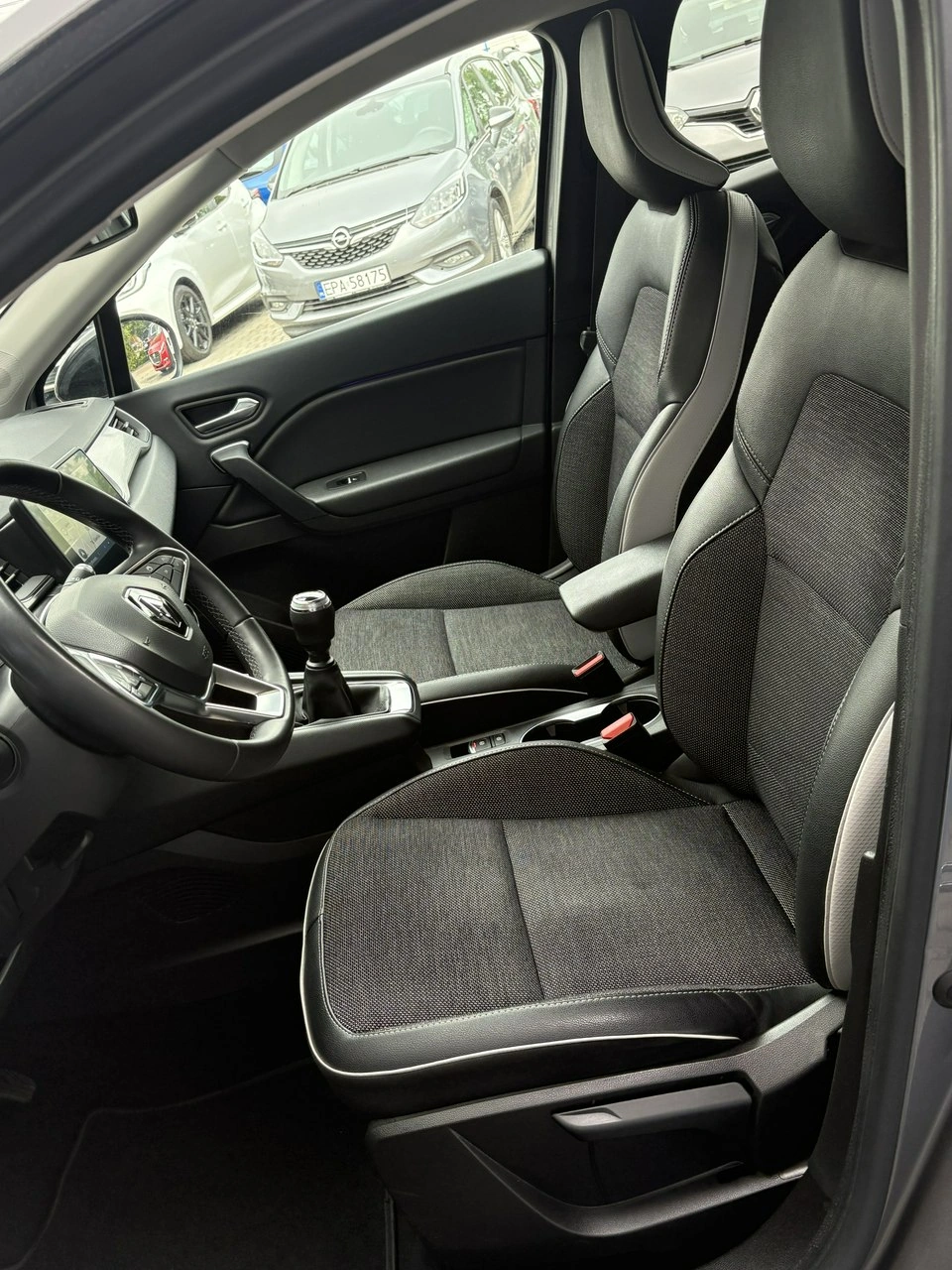 Renault Captur - Zdjęcie 11