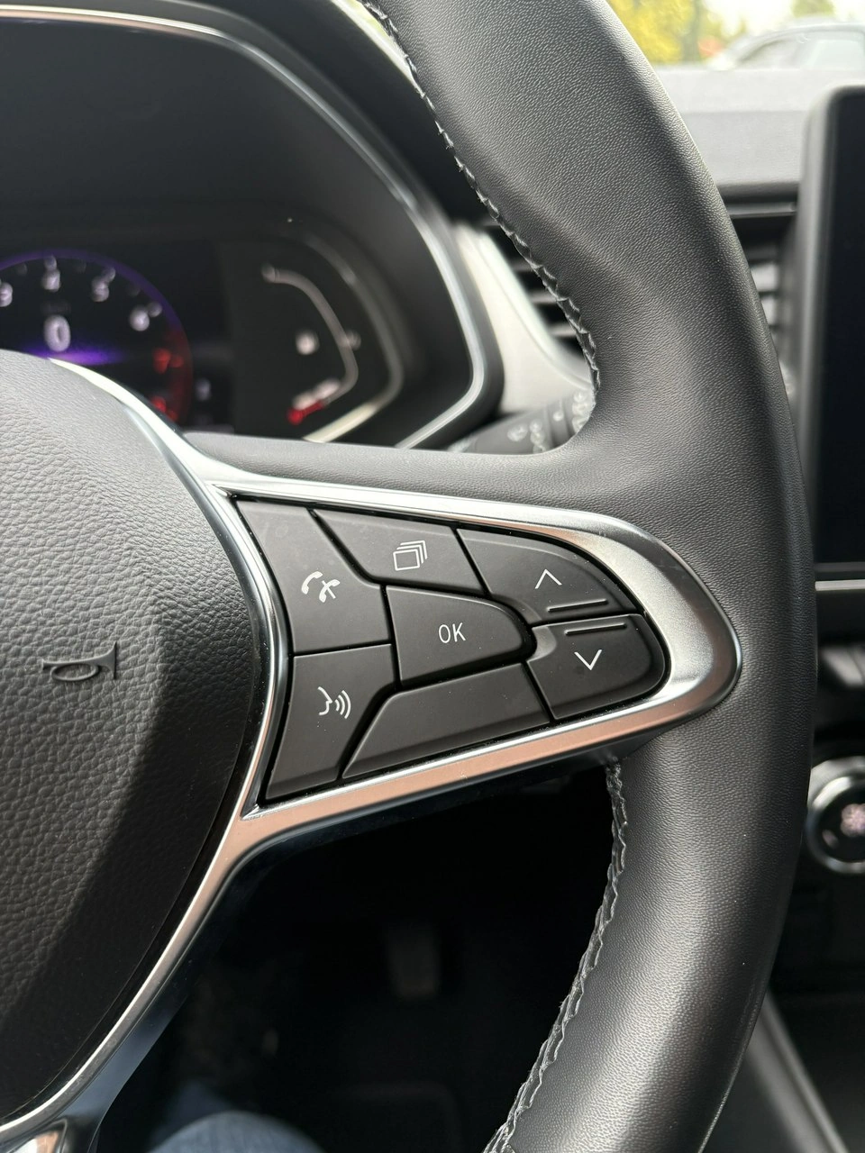 Renault Captur - Zdjęcie 18