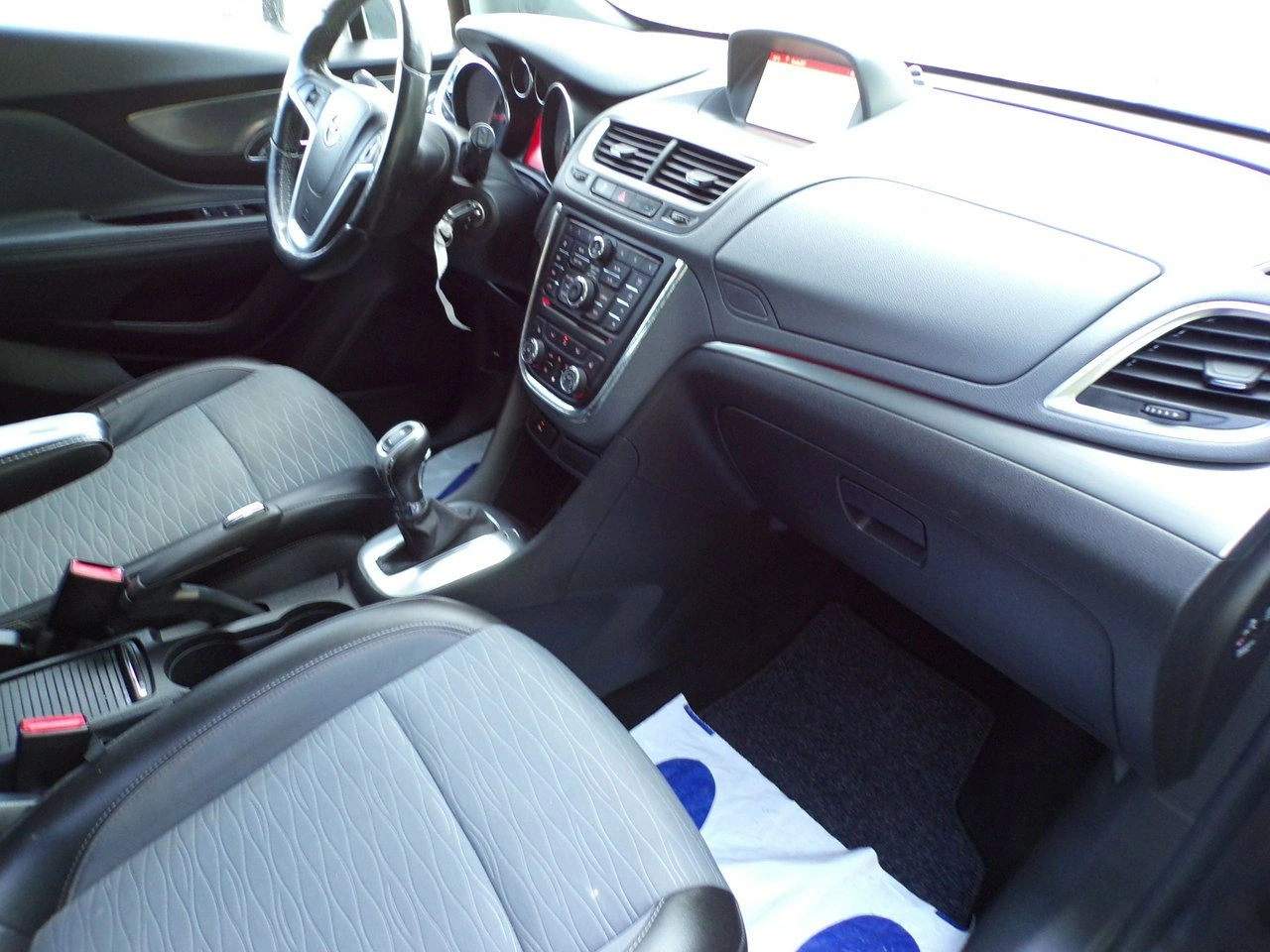 Opel Mokka - Zdjęcie 23