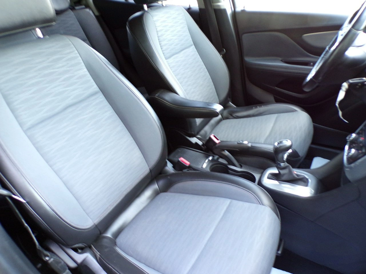 Opel Mokka - Zdjęcie 25
