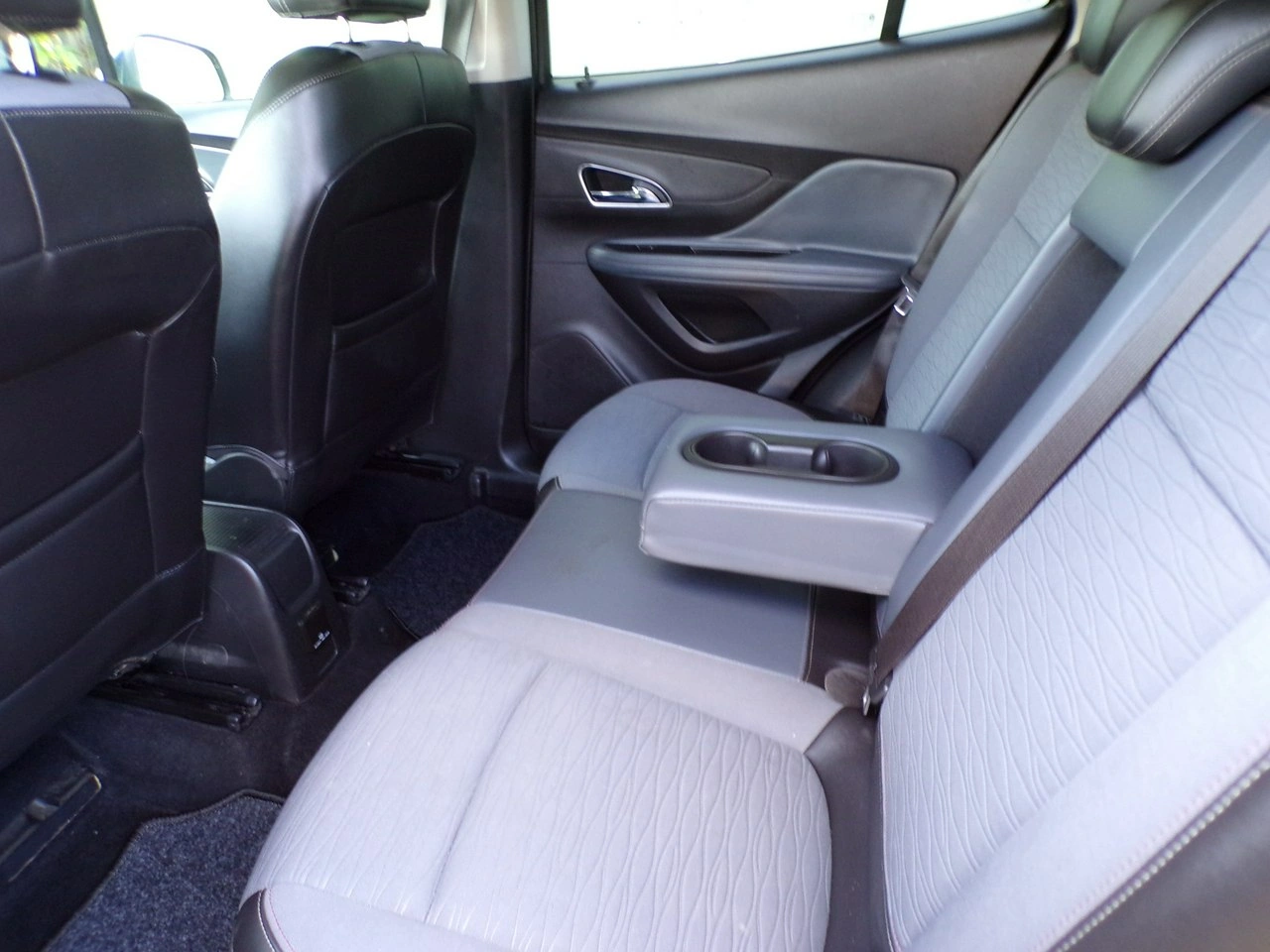 Opel Mokka - Zdjęcie 29