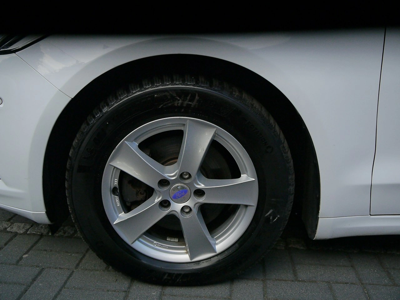 Ford Mondeo - Zdjęcie 45