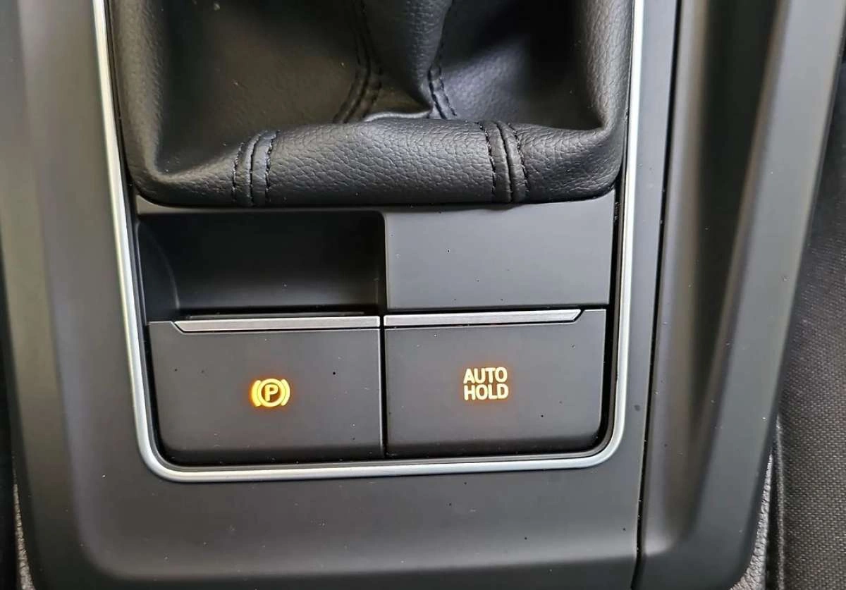 Volkswagen Golf - Zdjęcie 27