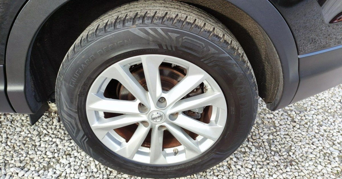 Nissan Qashqai - Zdjęcie 21