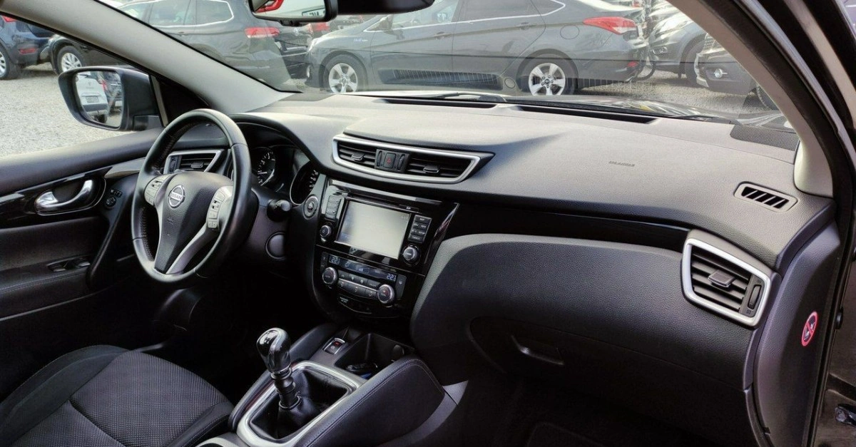 Nissan Qashqai - Zdjęcie 24