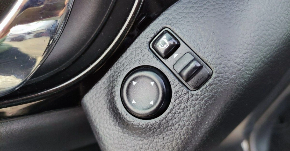 Nissan Qashqai - Zdjęcie 32