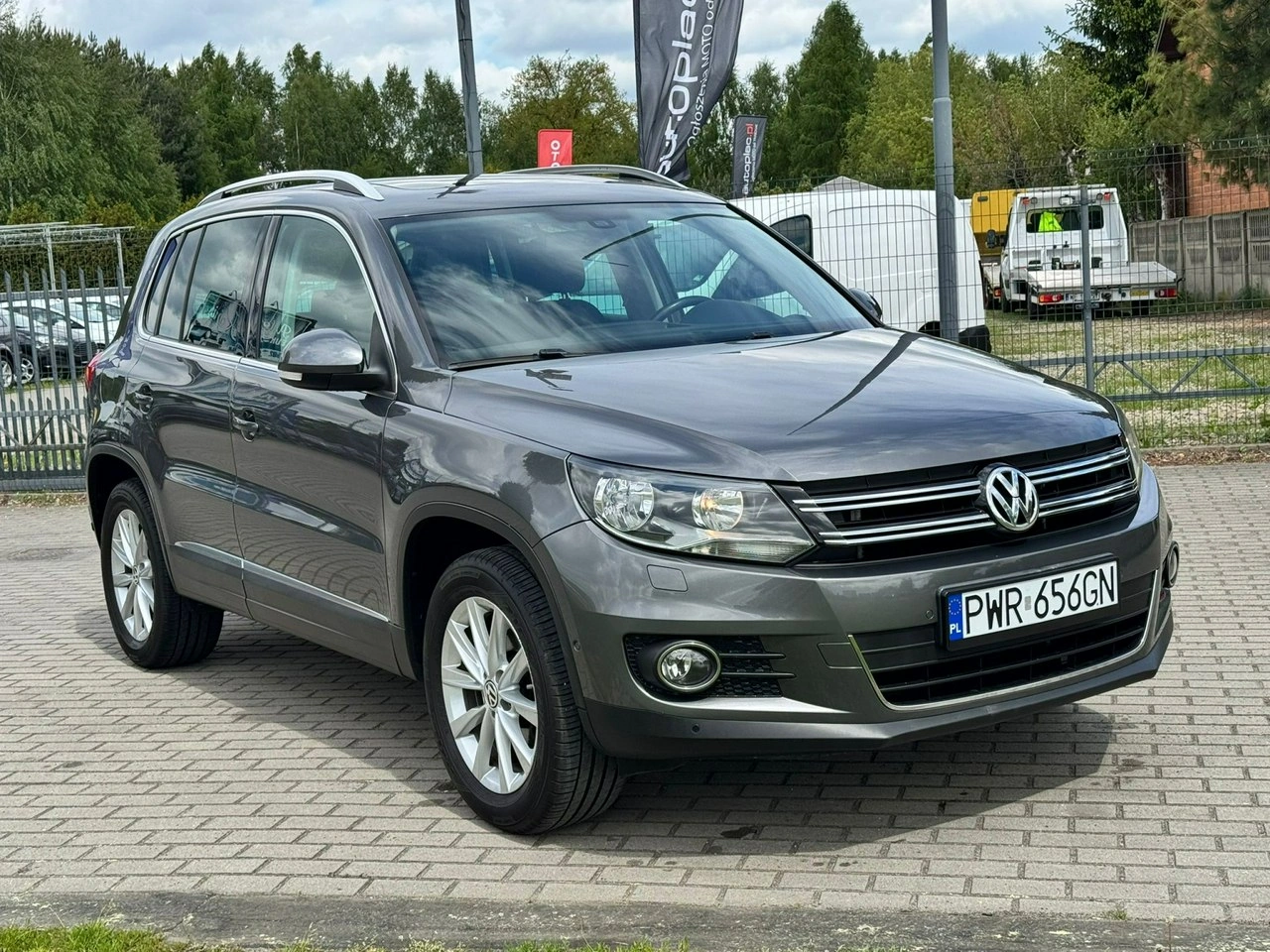 Volkswagen Tiguan - Zdjęcie 10