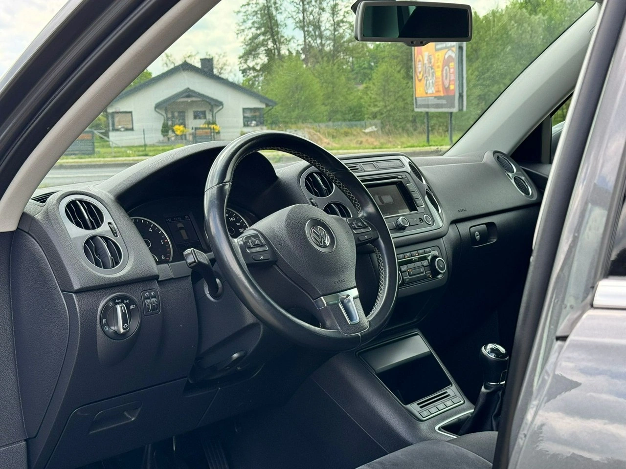Volkswagen Tiguan - Zdjęcie 18