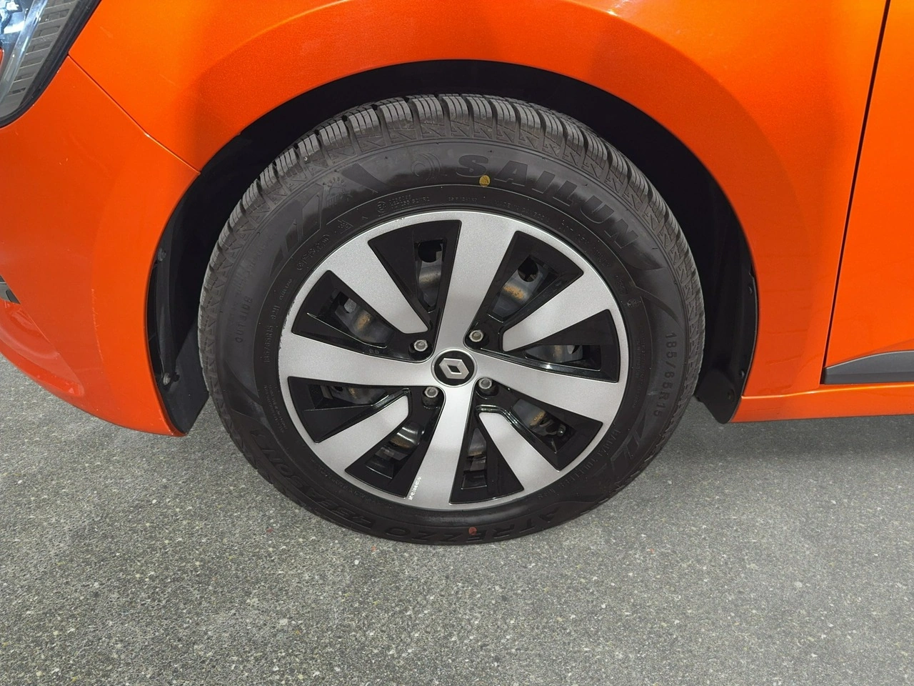 Renault Clio - Zdjęcie 9