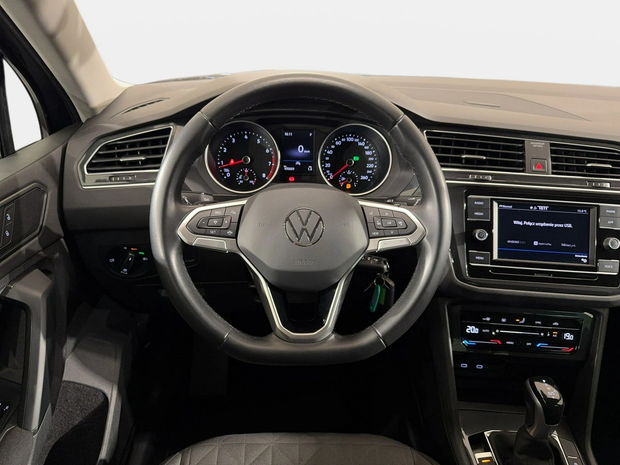 Volkswagen Tiguan - Zdjęcie 16