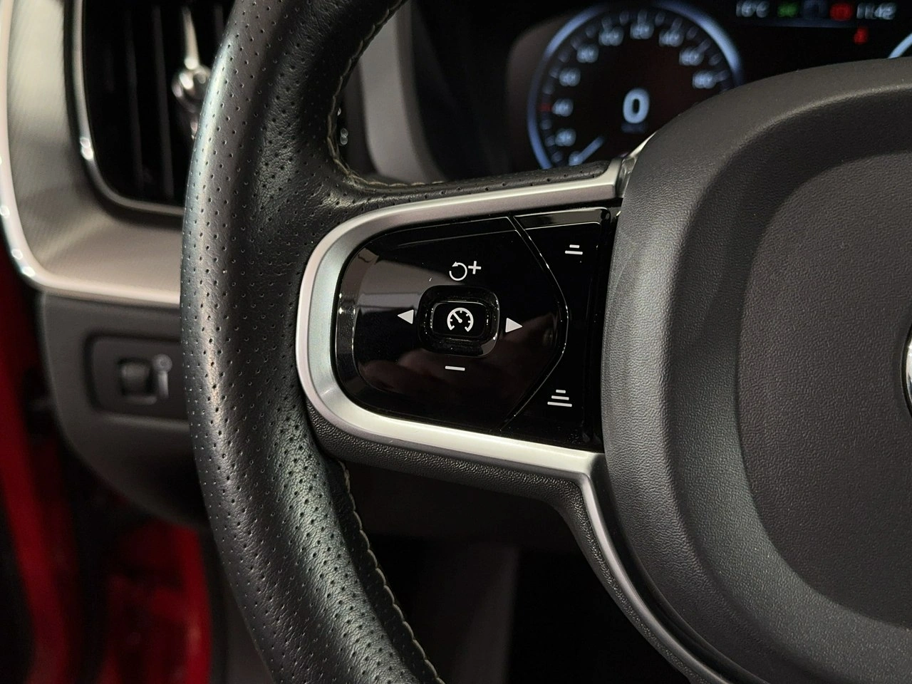 Volvo XC 60 - Zdjęcie 16