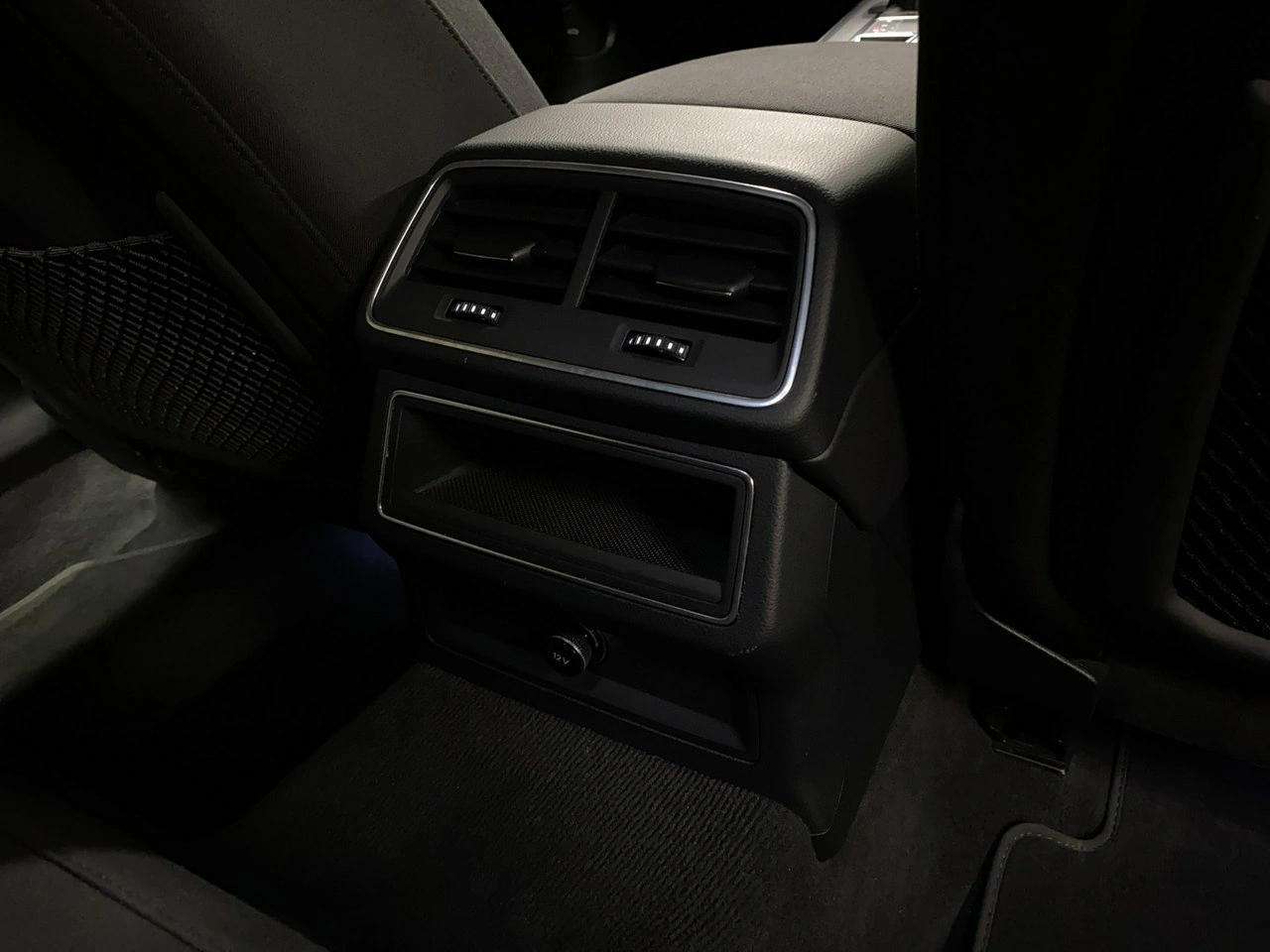 Audi A6 - Zdjęcie 17