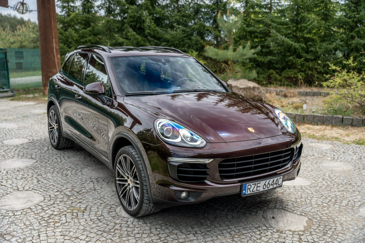 Porsche Cayenne S - Zdjęcie 9