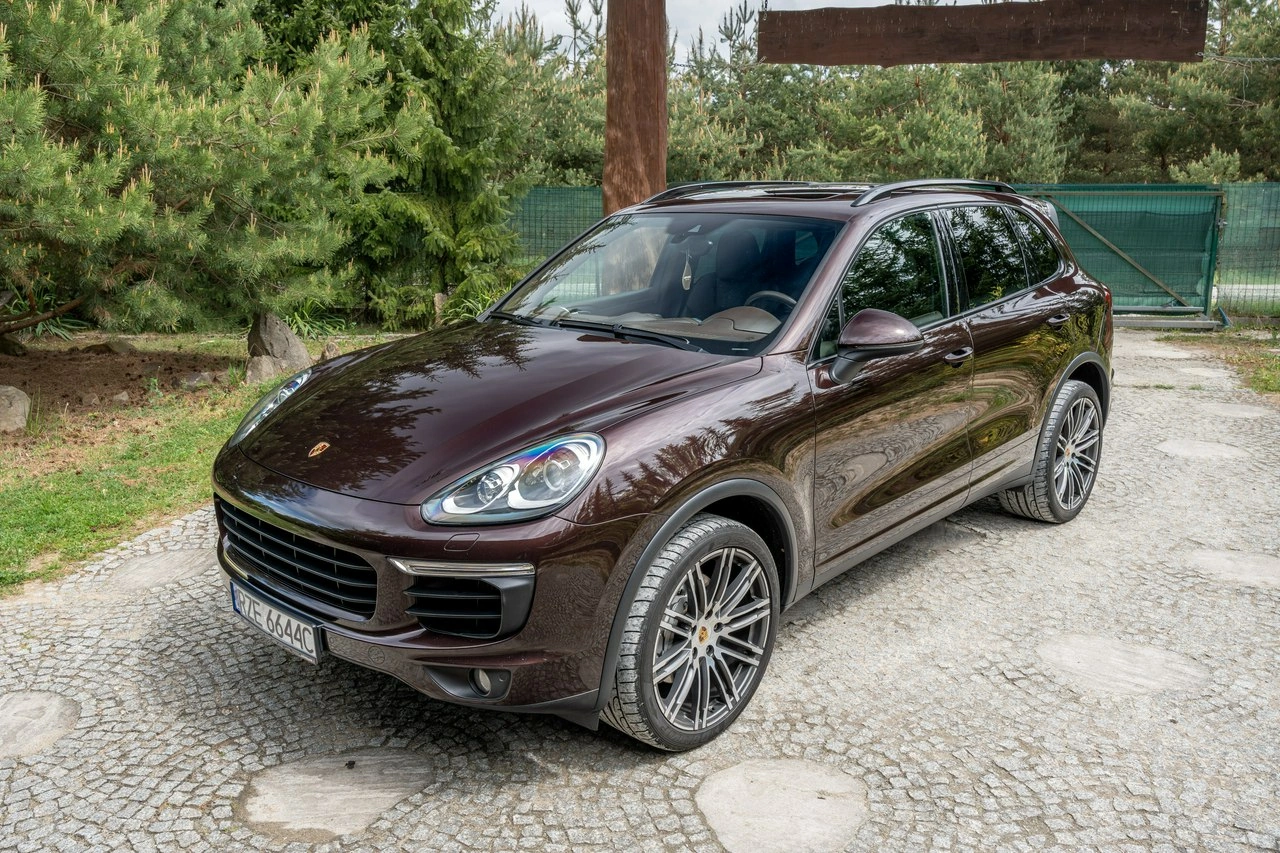 Porsche Cayenne S - Zdjęcie 2