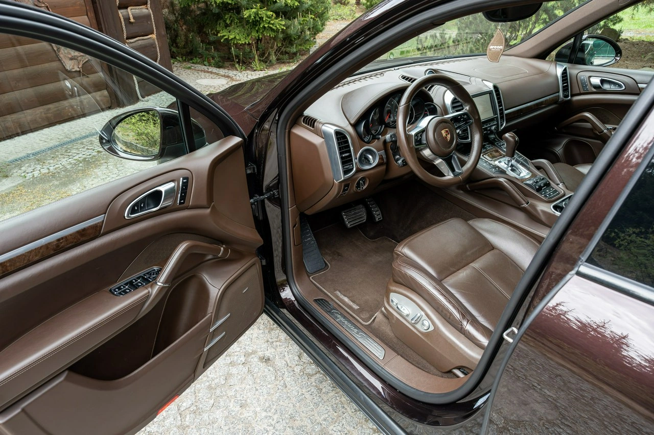 Porsche Cayenne S - Zdjęcie 30