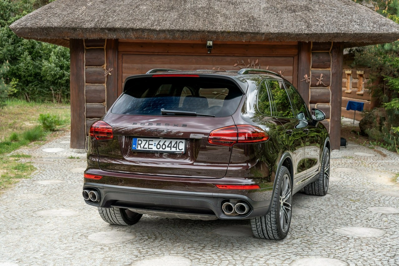 Porsche Cayenne S - Zdjęcie 3