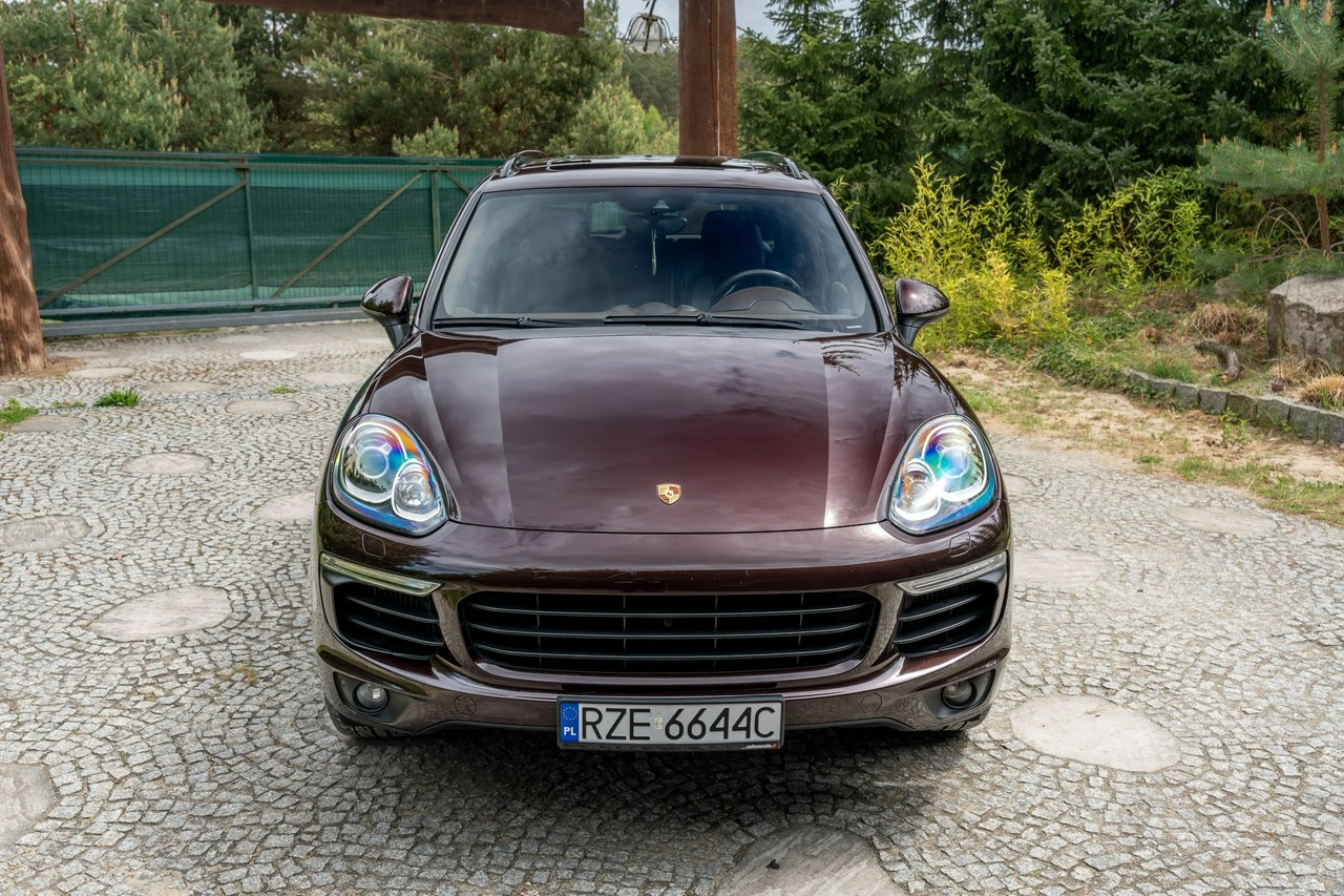 Porsche Cayenne S - Zdjęcie 4