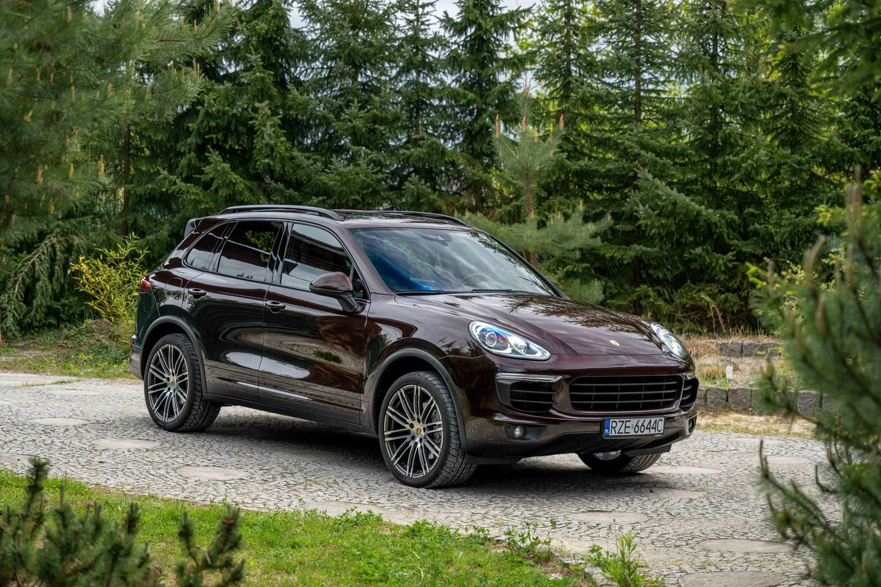 Porsche Cayenne S - Główne zdjęcie